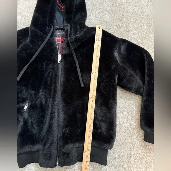 The Kooples Black Fleece Puffer Jacketsize 1 equivalent to size SmallEUC